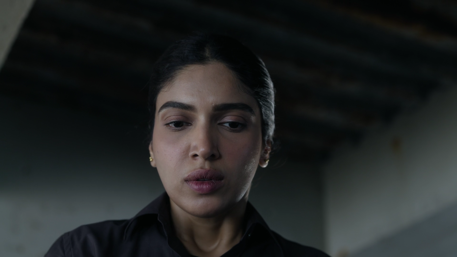 Daldal S01 Download (2026) Hindi Amazon WEB-DL – 480P | 720P | 1080P GDrive & Free Watch Poster – Drama | Flixmet.com Daldal S01 Download (2026) Hindi Amazon WEB-DL – 480P | 720P | 1080P GDrive & Free Watch – Drama – Flixmet.com